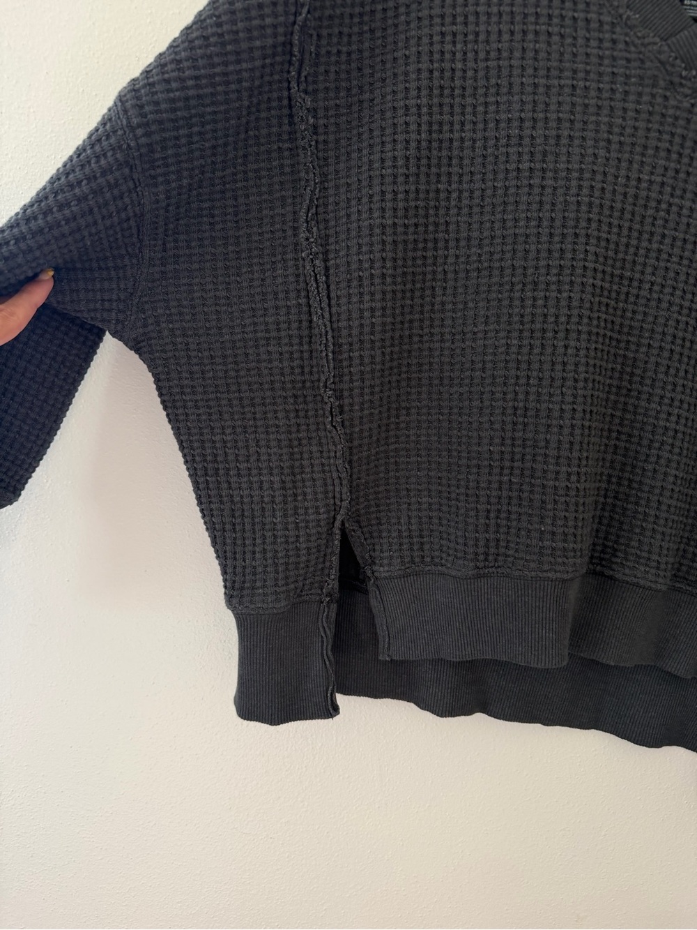 American Eagle This Feels Seriously Lived In Big Hug Waffle Oversized Crew xs - Picture 3 of 10